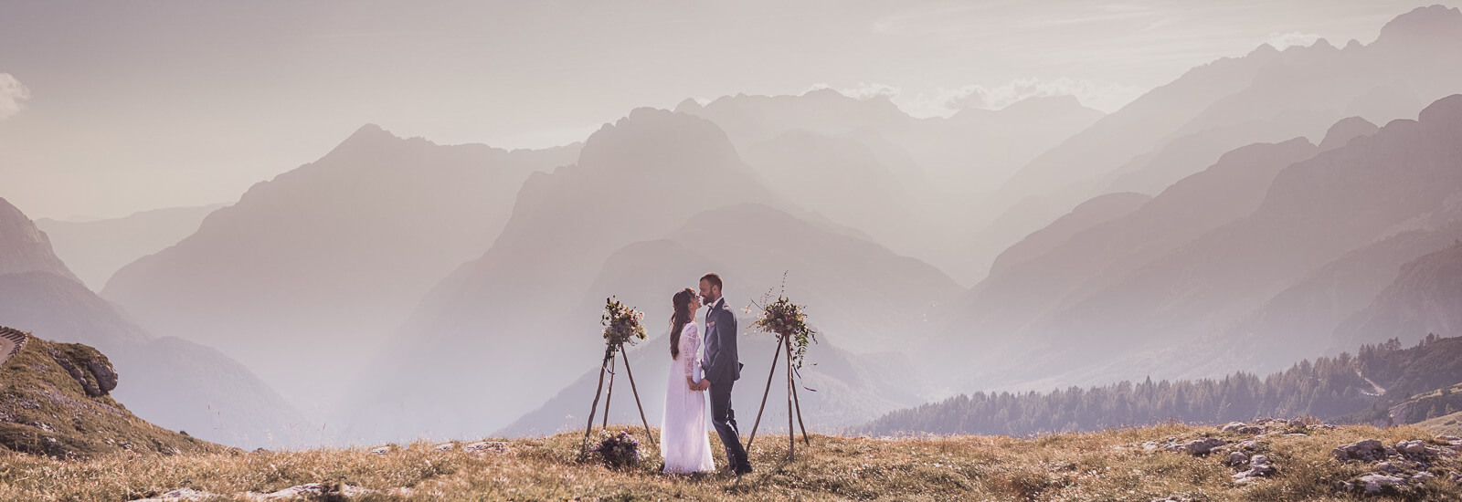 porocni fotograf gorska poroka mangartsko sedlo bovec julijske alpe